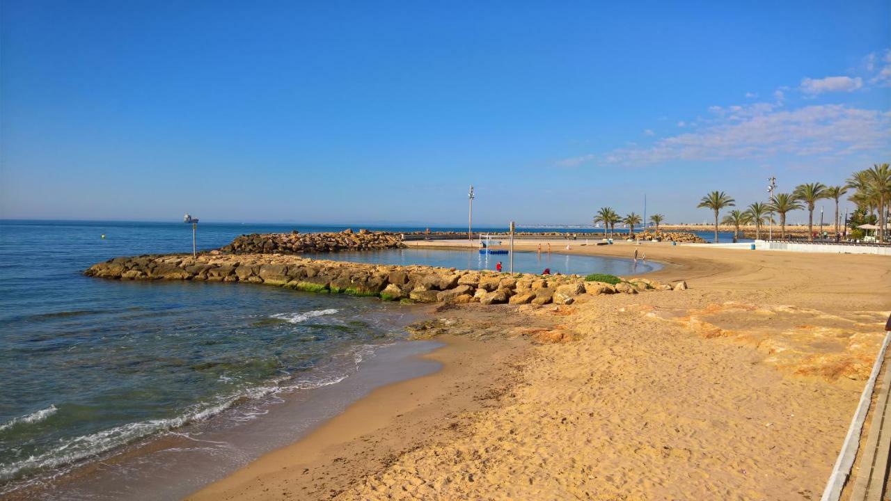 Sea And Center Apartment By Mm Torrevieja Eksteriør billede