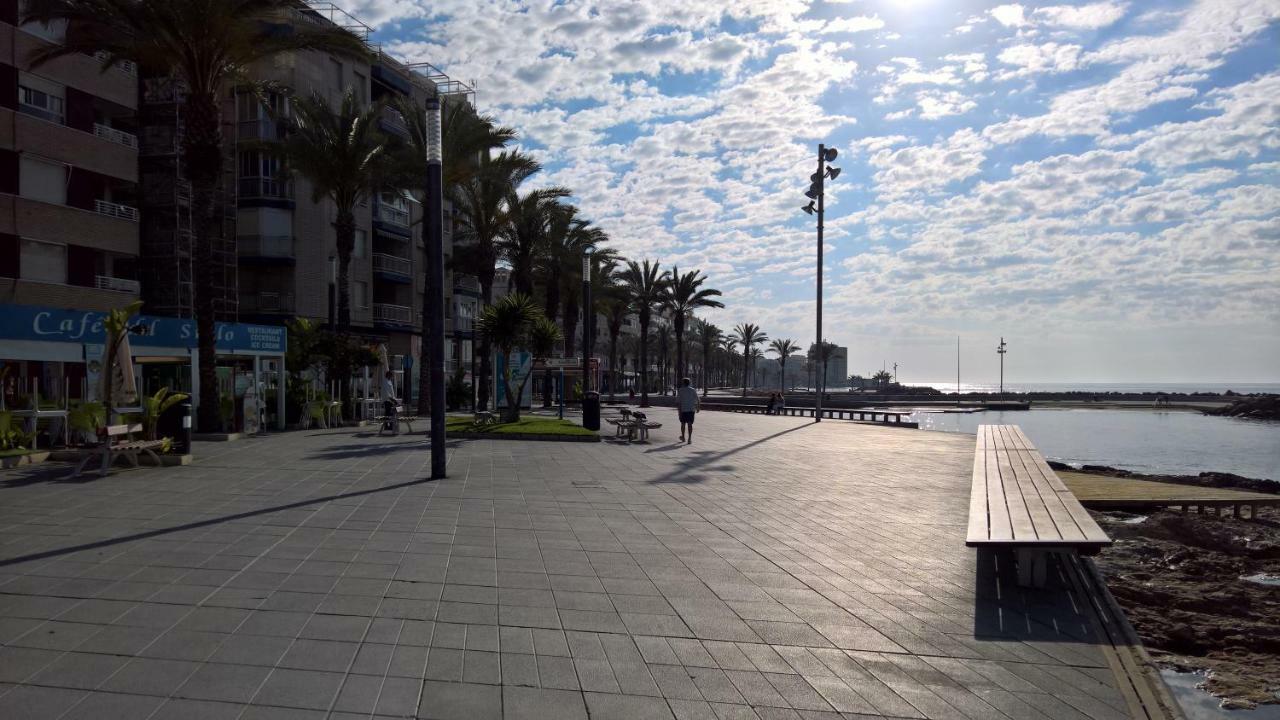 Sea And Center Apartment By Mm Torrevieja Eksteriør billede